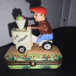 Colorful Ice Cream Cart Trinket Box